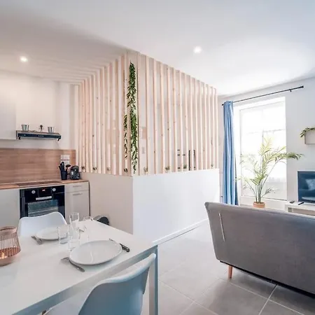 Atlas - Danaris Apartment *